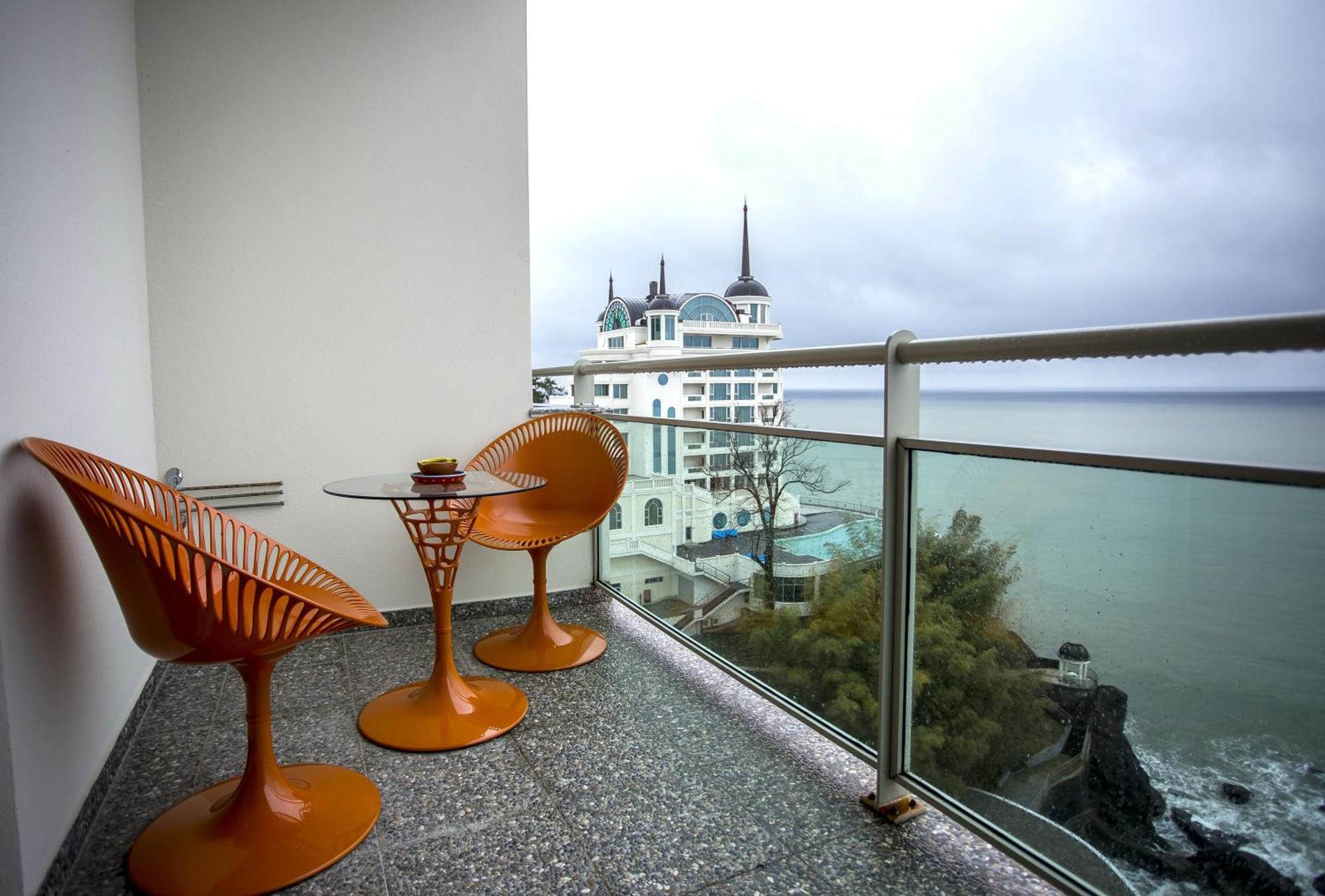 Castello Mare All Inclusive Resort Batoemi Buitenkant foto